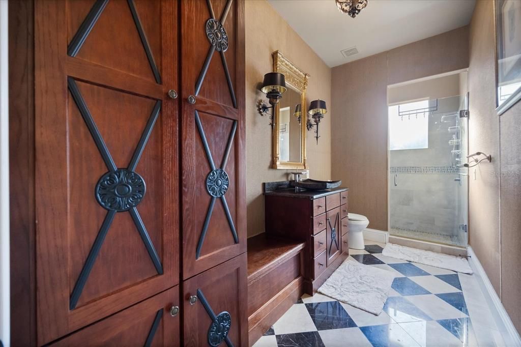 En Venta: $5,750,000 (5 camas, 6 baños, 8685 Pies cuadrados)