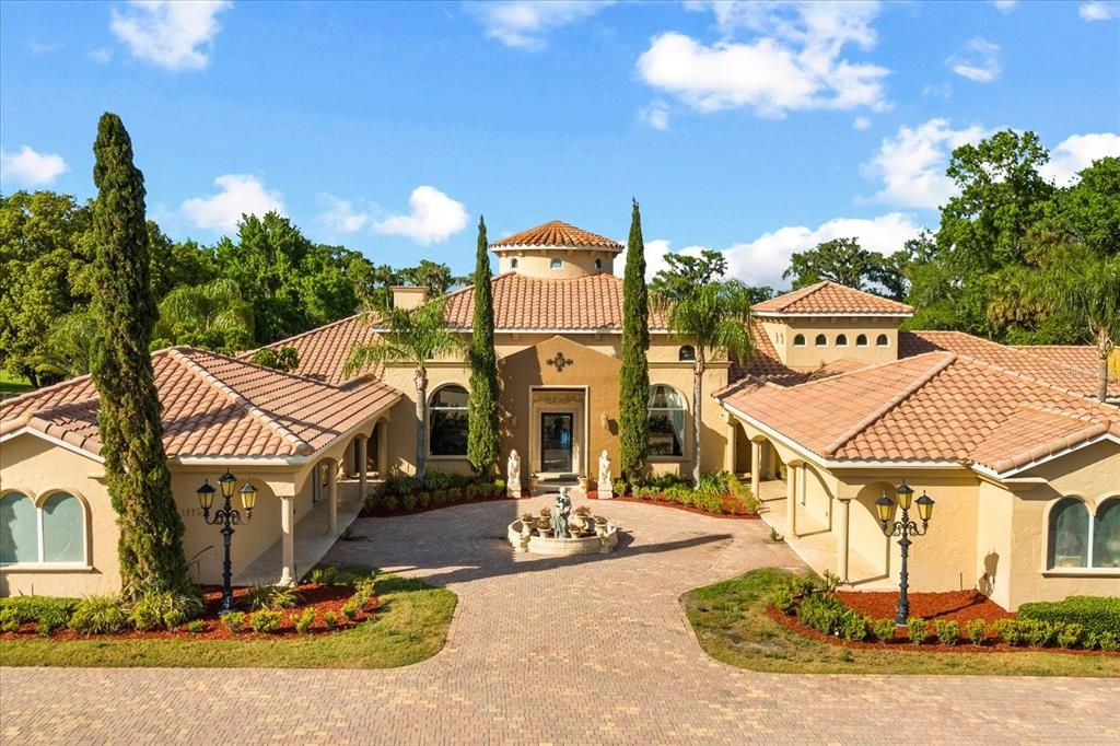 En Venta: $5,750,000 (5 camas, 6 baños, 8685 Pies cuadrados)