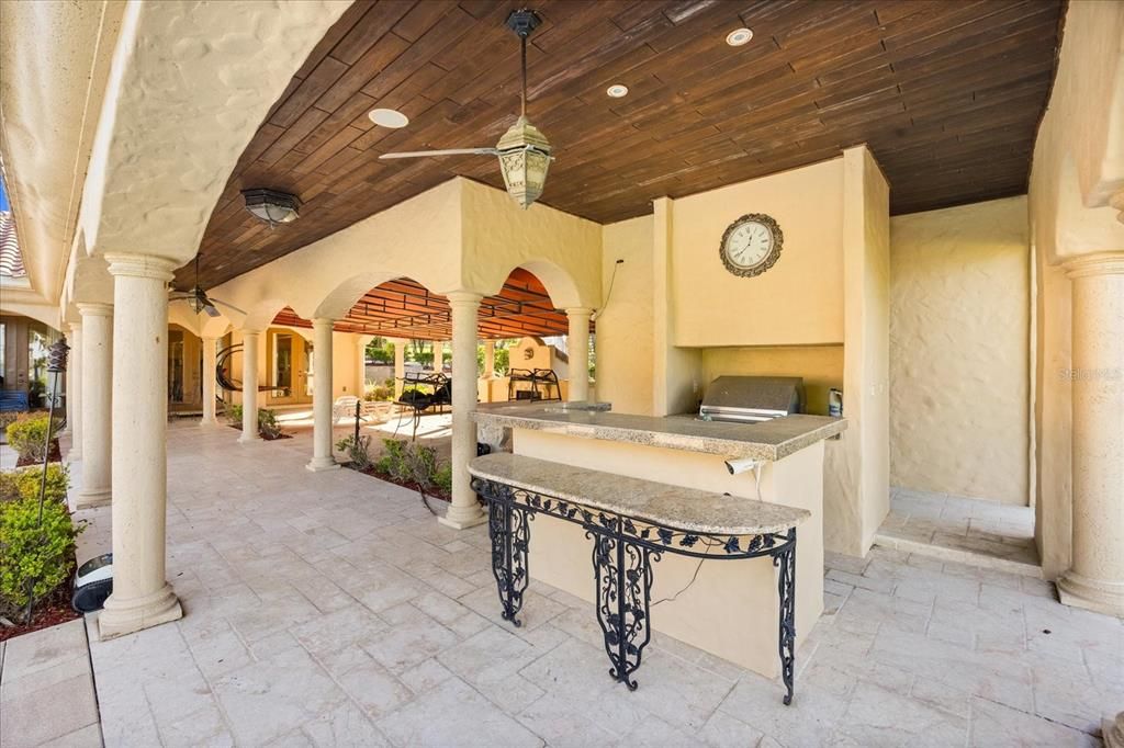 En Venta: $5,750,000 (5 camas, 6 baños, 8685 Pies cuadrados)