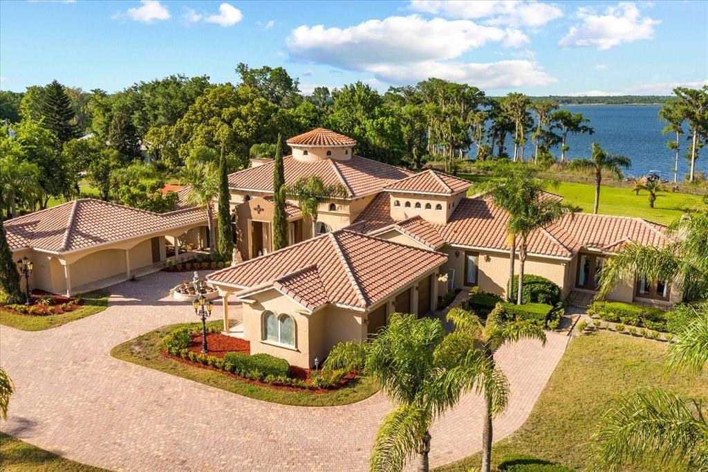 En Venta: $5,750,000 (5 camas, 6 baños, 8685 Pies cuadrados)