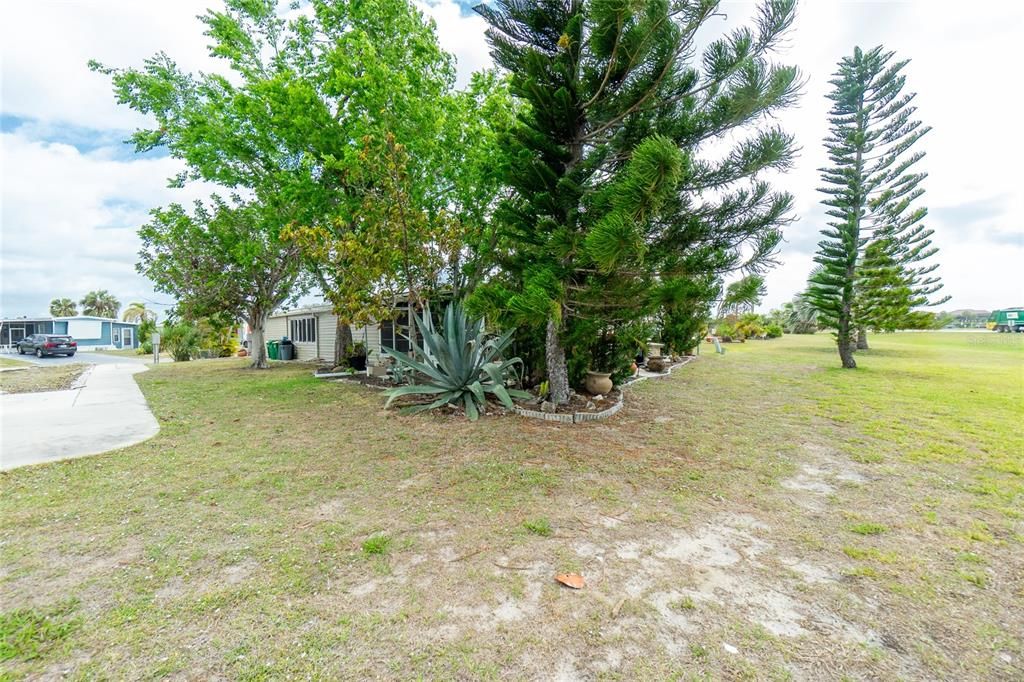 Activo con contrato: $159,900 (2 camas, 2 baños, 1244 Pies cuadrados)