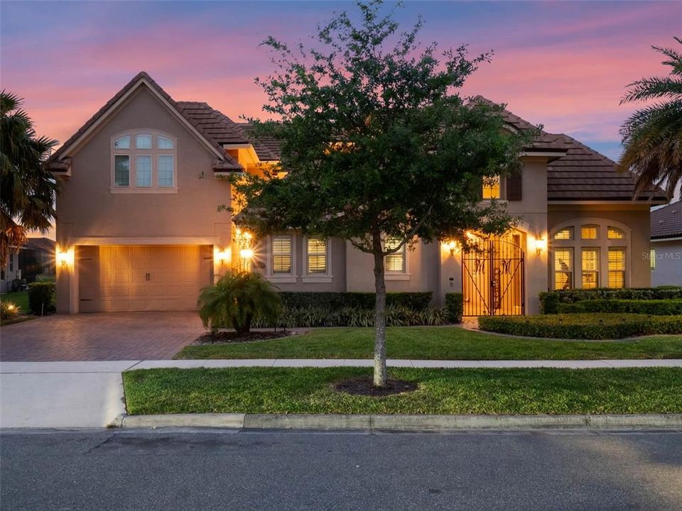 Recently Sold: $1,990,000 (5 beds, 4 baths, 4963 Square Feet)