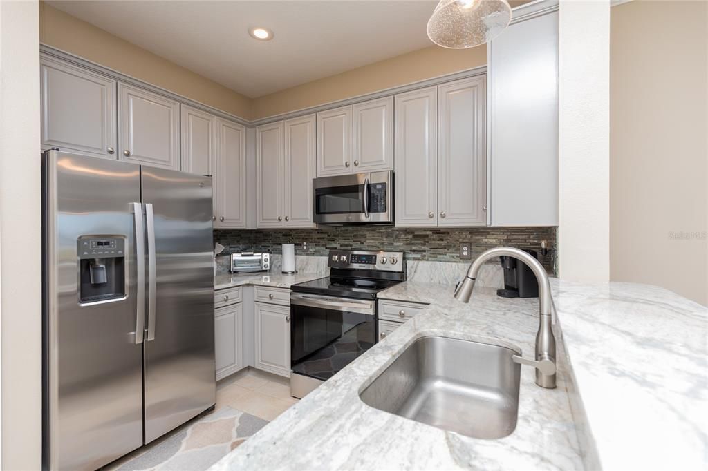 En Venta: $619,000 (3 camas, 2 baños, 1344 Pies cuadrados)