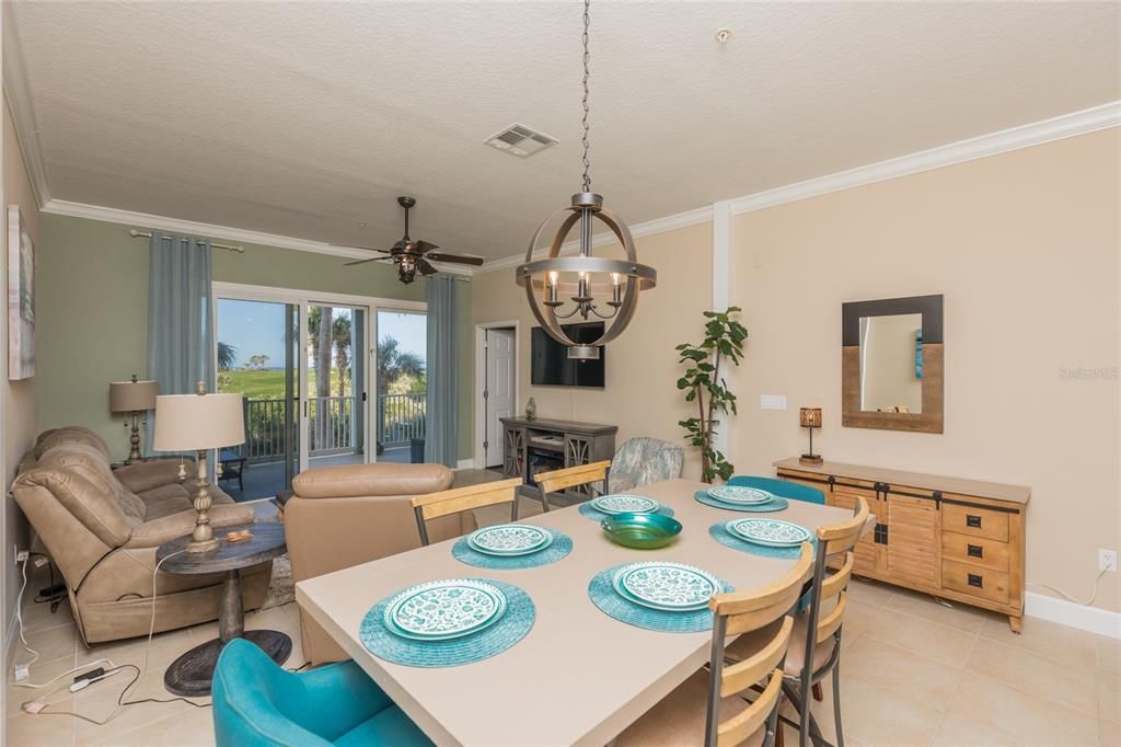 En Venta: $619,000 (3 camas, 2 baños, 1344 Pies cuadrados)