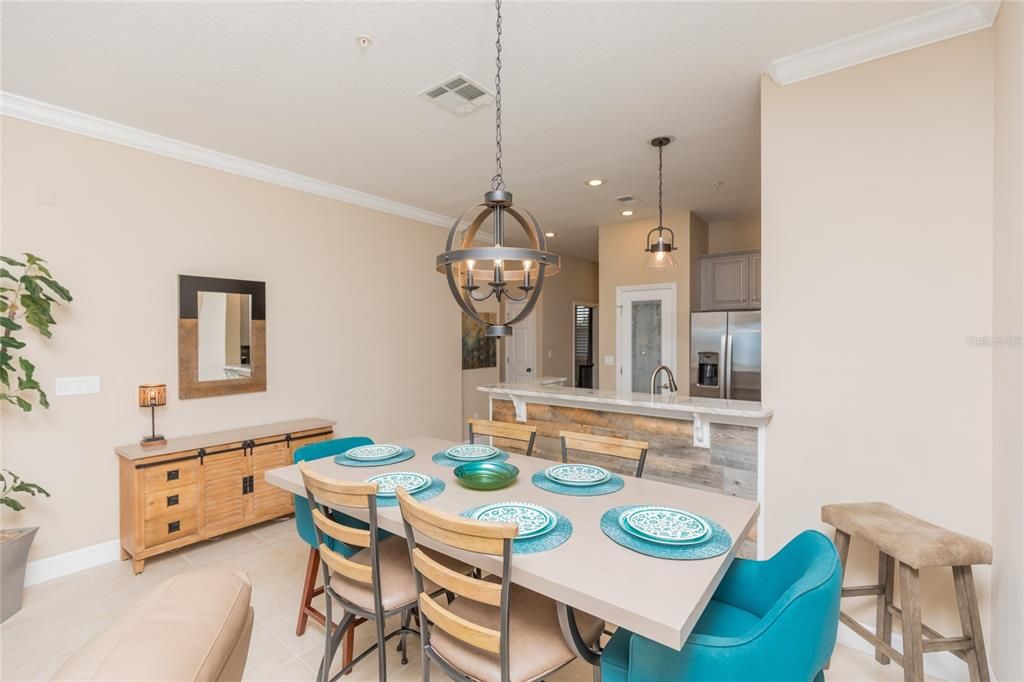 En Venta: $619,000 (3 camas, 2 baños, 1344 Pies cuadrados)