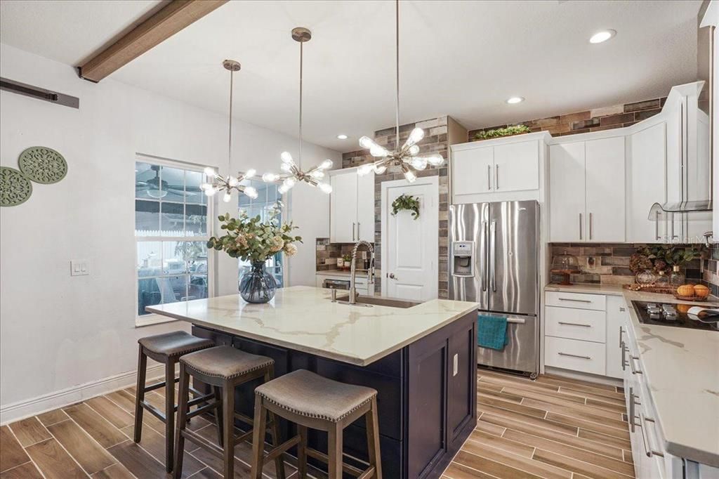 Active With Contract: $360,000 (3 beds, 2 baths, 1714 Square Feet)