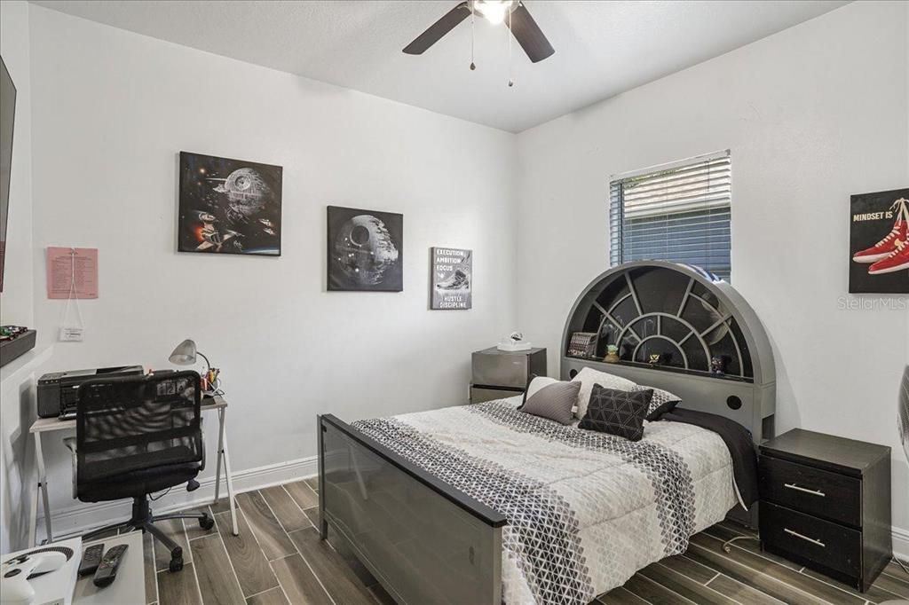 Active With Contract: $360,000 (3 beds, 2 baths, 1714 Square Feet)