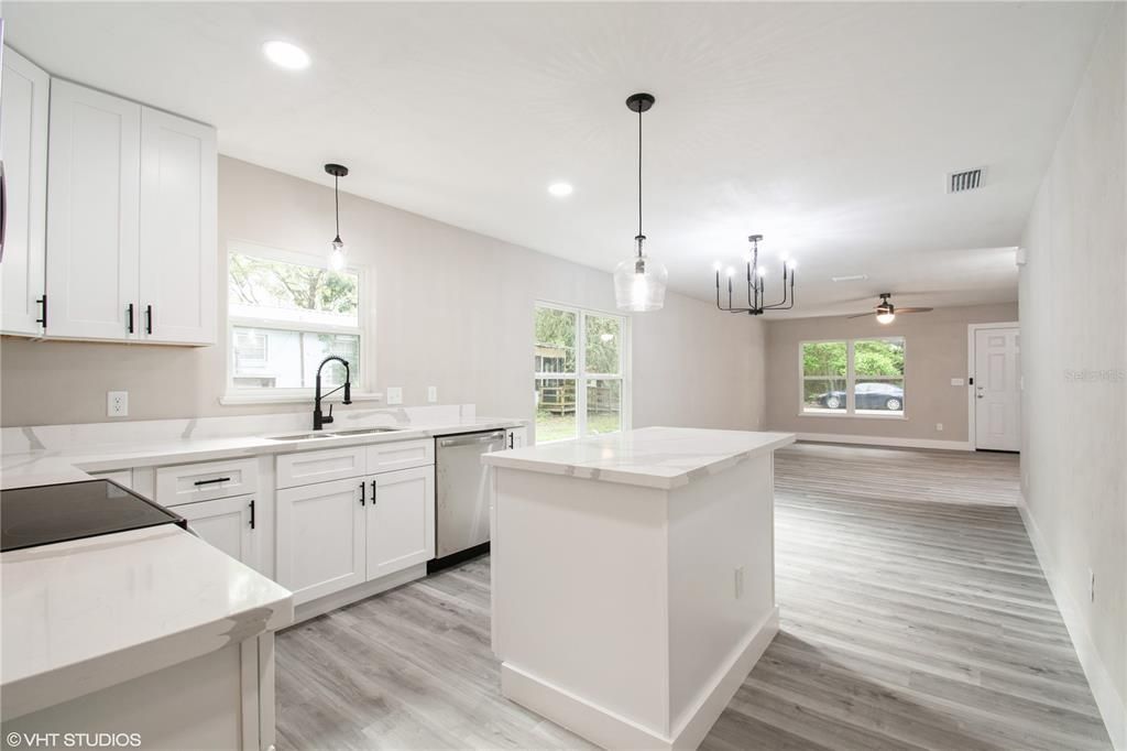 For Sale: $224,900 (3 beds, 2 baths, 1397 Square Feet)