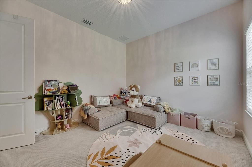 En Venta: $1,252,000 (5 camas, 4 baños, 4602 Pies cuadrados)