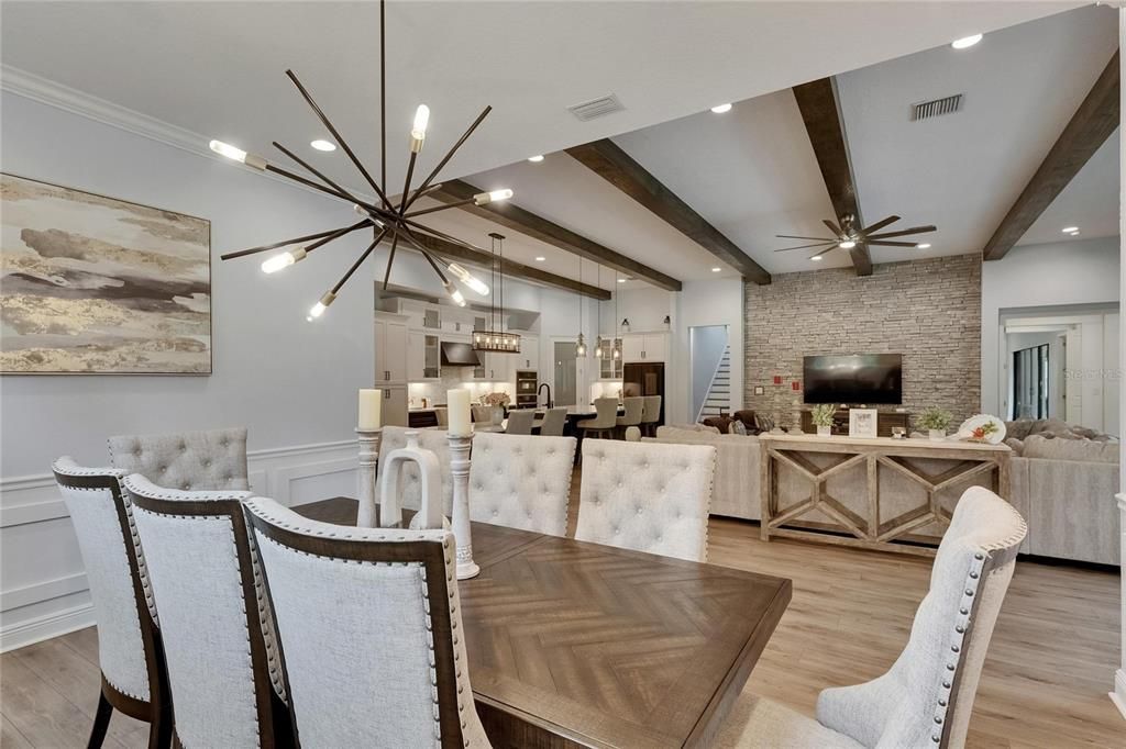 En Venta: $1,252,000 (5 camas, 4 baños, 4602 Pies cuadrados)