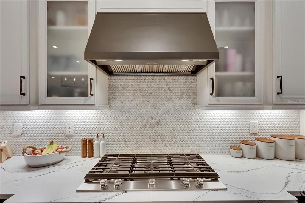 En Venta: $1,252,000 (5 camas, 4 baños, 4602 Pies cuadrados)
