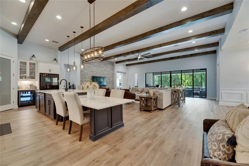 En Venta: $1,252,000 (5 camas, 4 baños, 4602 Pies cuadrados)