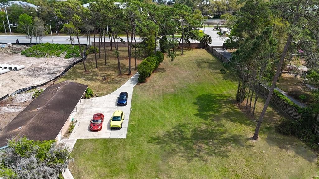 На продажу: $1,899,000 (4.44 acres)