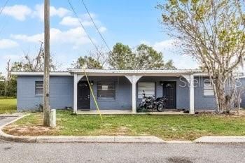 Recently Rented: $995 (2 beds, 1 baths, 1196 Square Feet)