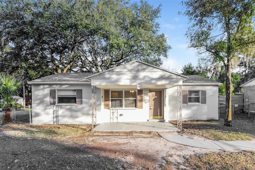 Recently Rented: $1,680 (3 beds, 1 baths, 1004 Square Feet)