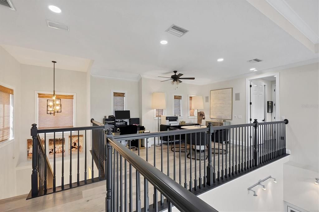 En Venta: $1,879,000 (3 camas, 3 baños, 2412 Pies cuadrados)