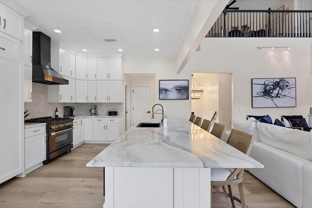 En Venta: $1,879,000 (3 camas, 3 baños, 2412 Pies cuadrados)