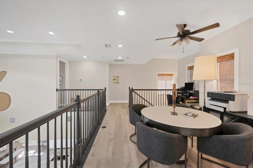 En Venta: $1,879,000 (3 camas, 3 baños, 2412 Pies cuadrados)