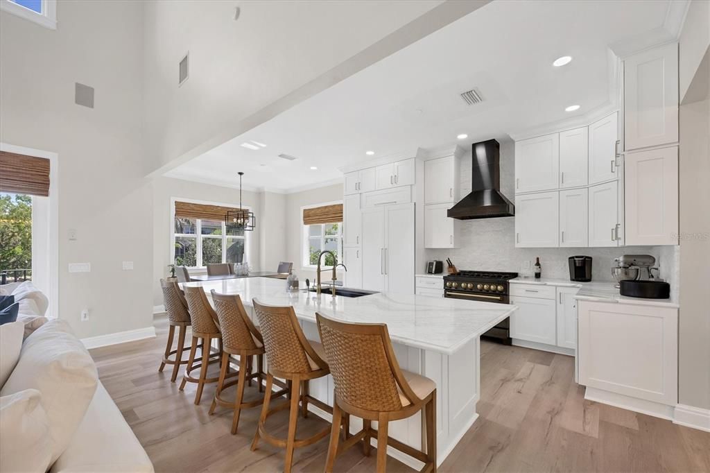 En Venta: $1,879,000 (3 camas, 3 baños, 2412 Pies cuadrados)