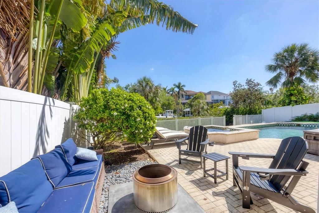 En Venta: $1,879,000 (3 camas, 3 baños, 2412 Pies cuadrados)