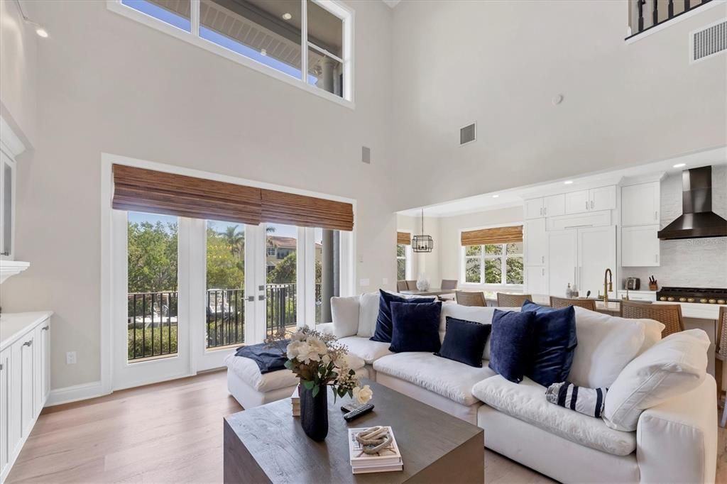 En Venta: $1,879,000 (3 camas, 3 baños, 2412 Pies cuadrados)