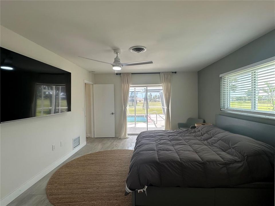 出租: $4,500 (2 贝兹, 2 浴室, 1444 平方英尺)