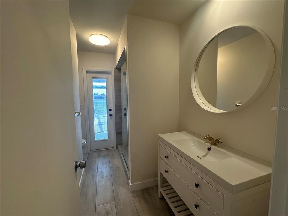 出租: $4,500 (2 贝兹, 2 浴室, 1444 平方英尺)