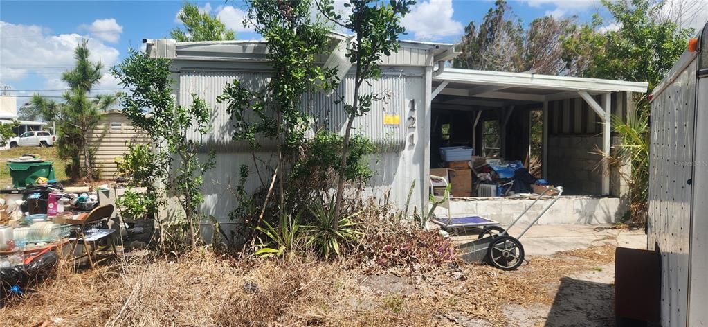 Под контрактом: $35,000 (1 спален, 1 ванн, 600 Квадратных фут)