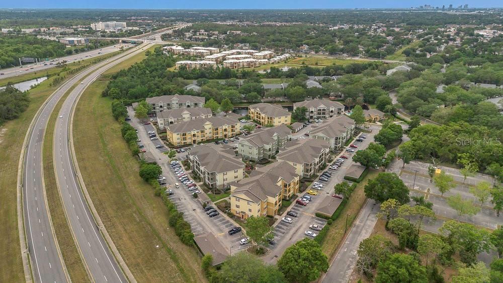 Active With Contract: $145,000 (1 beds, 1 baths, 615 Square Feet)