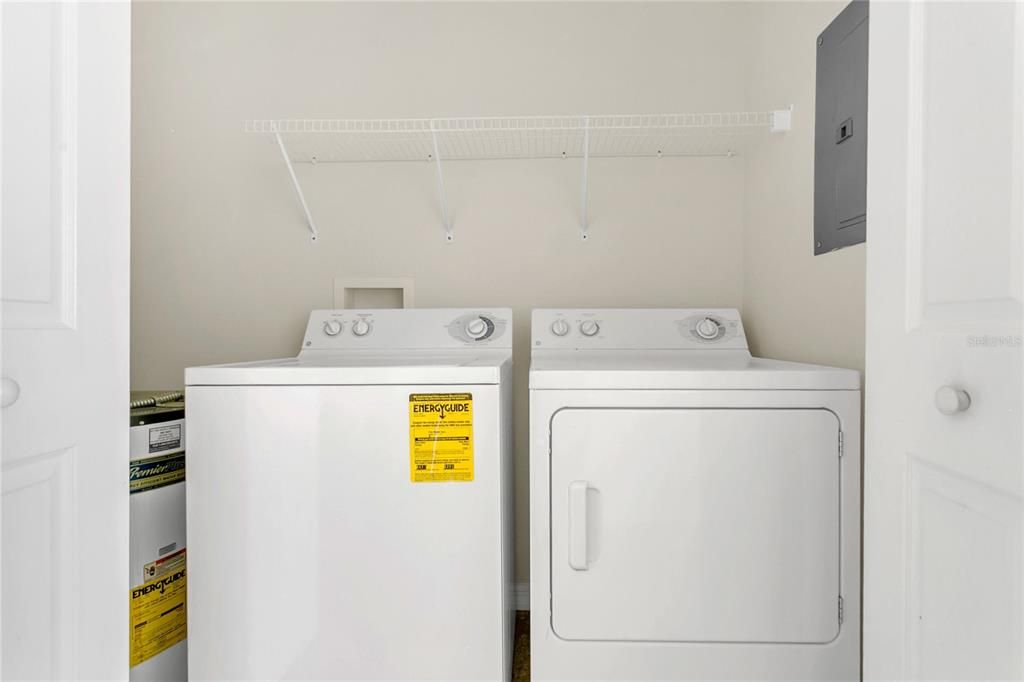 Active With Contract: $145,000 (1 beds, 1 baths, 615 Square Feet)