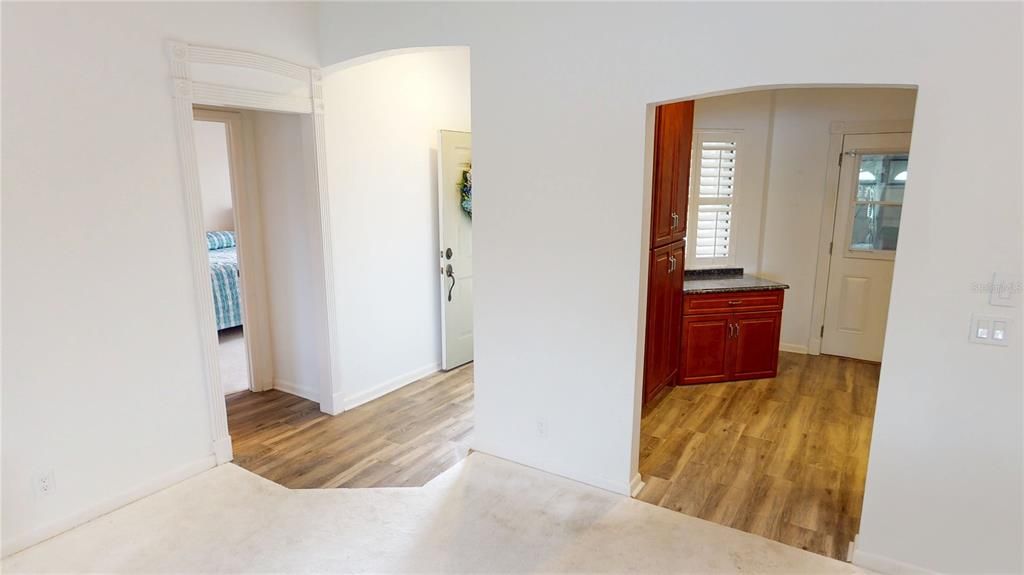 En Venta: $289,899 (2 camas, 2 baños, 1358 Pies cuadrados)