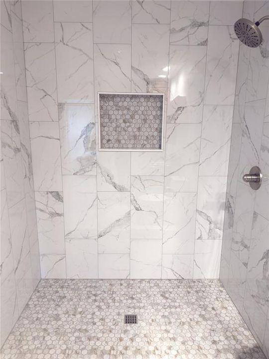 En Venta: $289,899 (2 camas, 2 baños, 1358 Pies cuadrados)