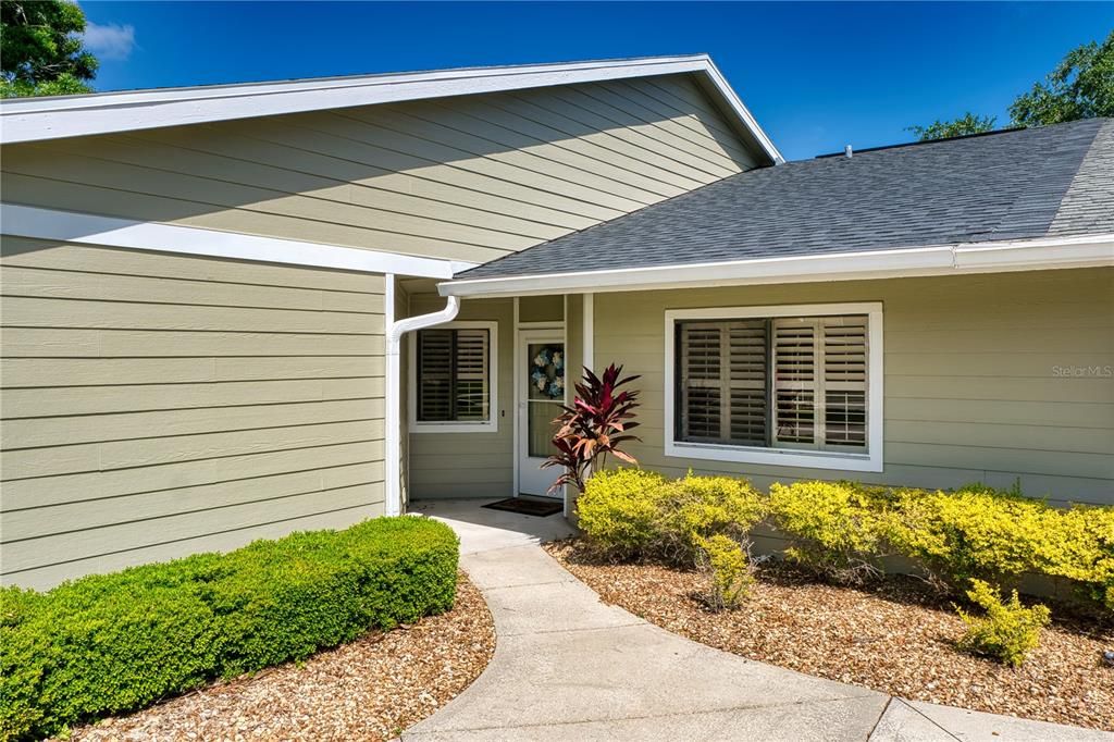 En Venta: $289,899 (2 camas, 2 baños, 1358 Pies cuadrados)