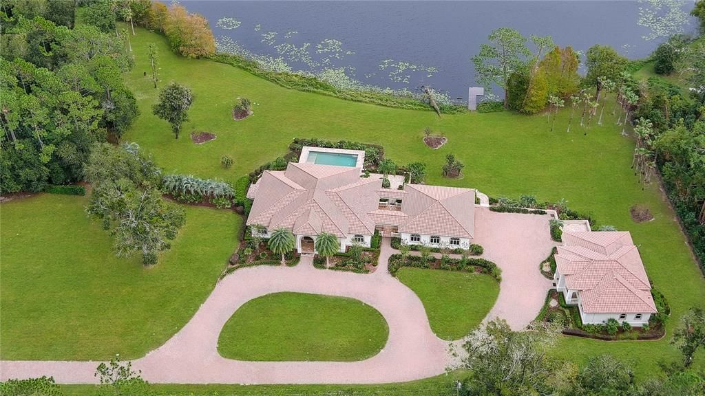 For Sale: $1,999,999 (5 beds, 5 baths, 6077 Square Feet)