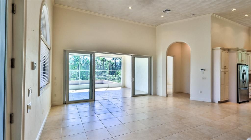 For Sale: $1,999,999 (5 beds, 5 baths, 6077 Square Feet)