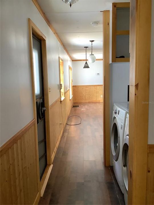 待售: $98,500 (2 贝兹, 1 浴室, 784 平方英尺)