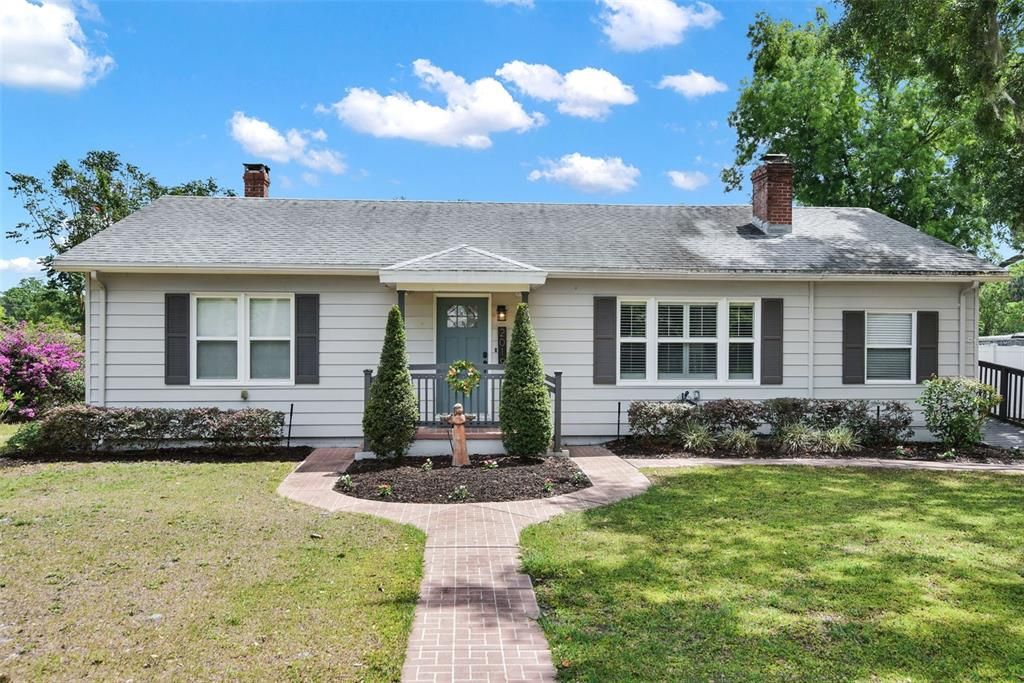 Welcome to 2019 Hibiscus Court!