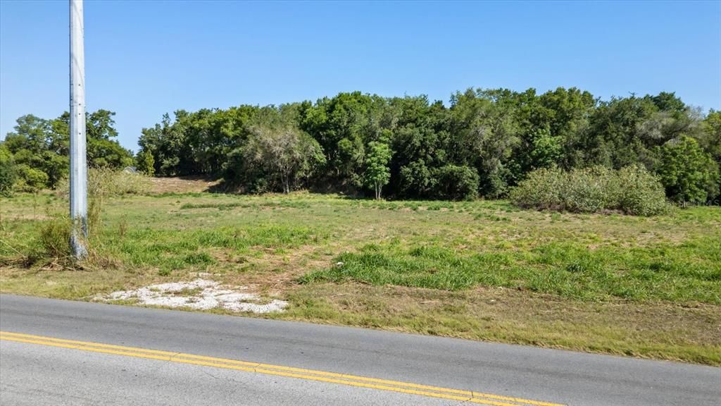 Activo con contrato: $275,000 (3.46 acres)