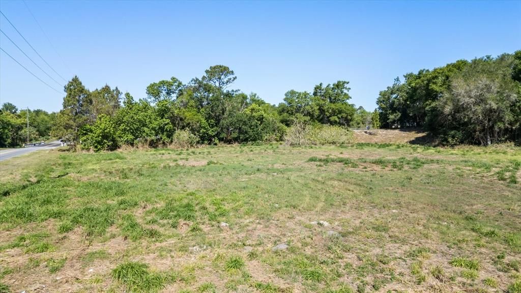 Activo con contrato: $275,000 (3.46 acres)