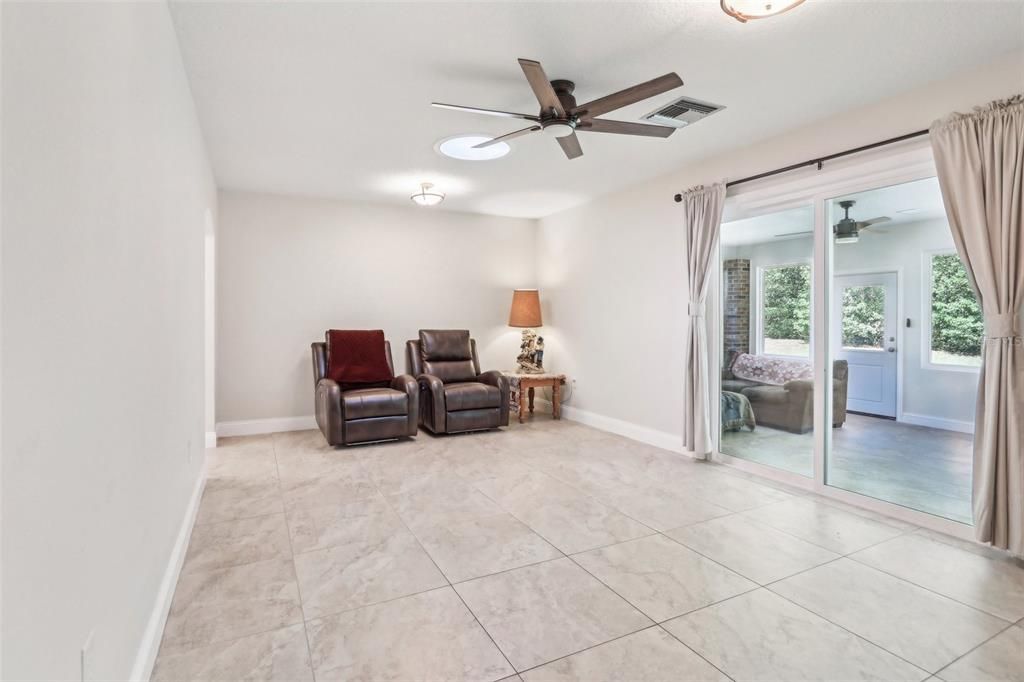 For Sale: $424,000 (3 beds, 2 baths, 2022 Square Feet)