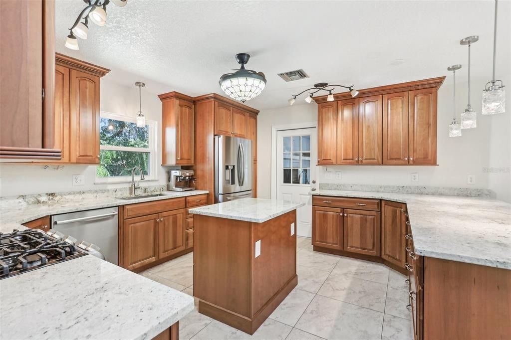 For Sale: $424,000 (3 beds, 2 baths, 2022 Square Feet)