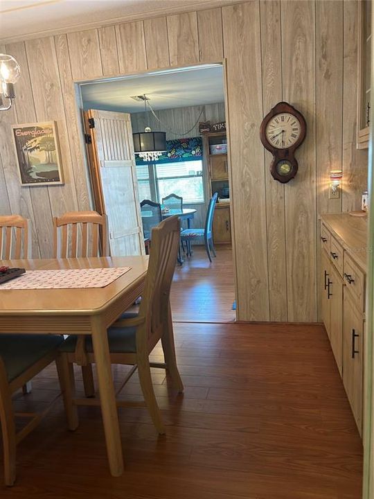 For Sale: $210,000 (2 beds, 2 baths, 1646 Square Feet)