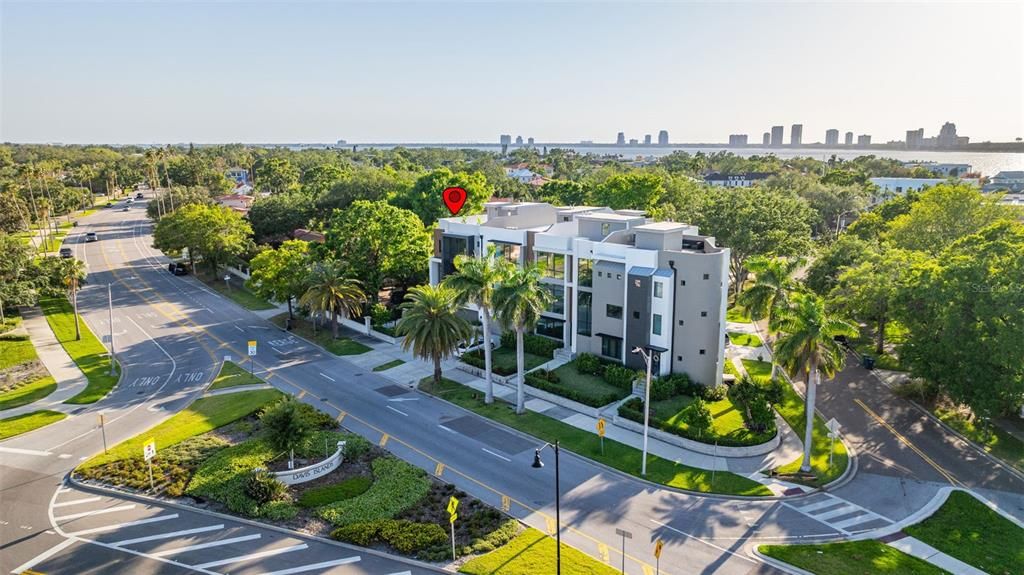 Activo con contrato: $2,690,000 (4 camas, 4 baños, 4331 Pies cuadrados)