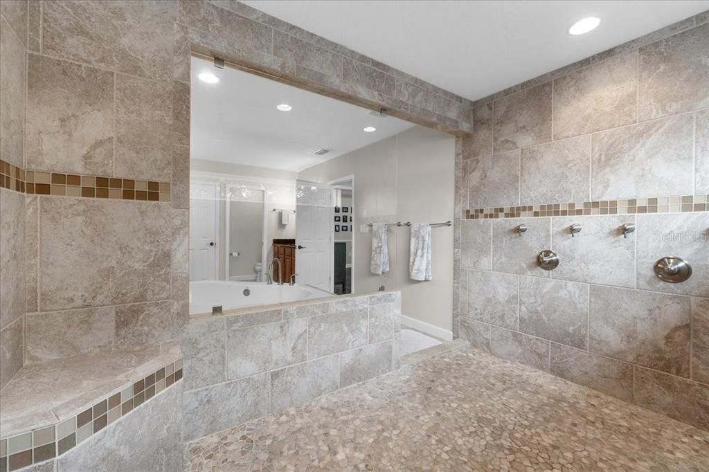 待售: $1,859,999 (6 贝兹, 5 浴室, 5400 平方英尺)