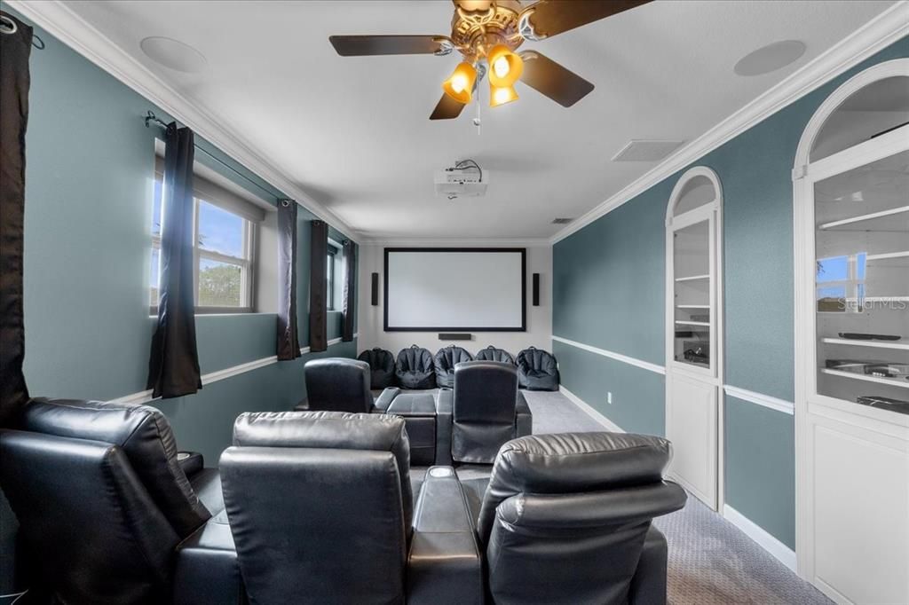 待售: $1,859,999 (6 贝兹, 5 浴室, 5400 平方英尺)