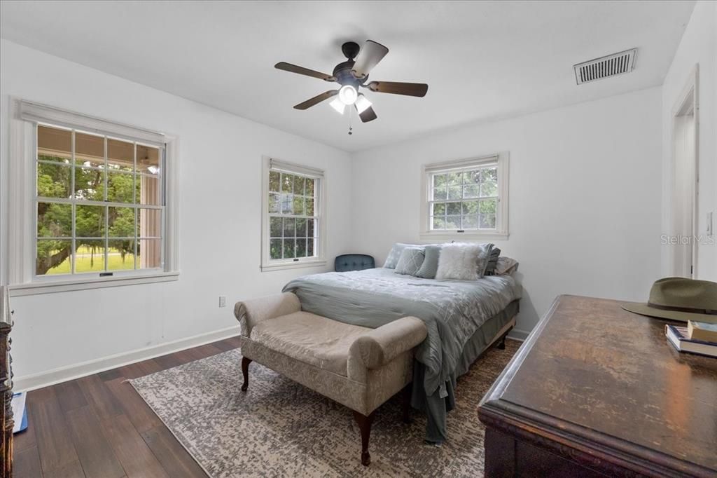 待售: $1,859,999 (6 贝兹, 5 浴室, 5400 平方英尺)