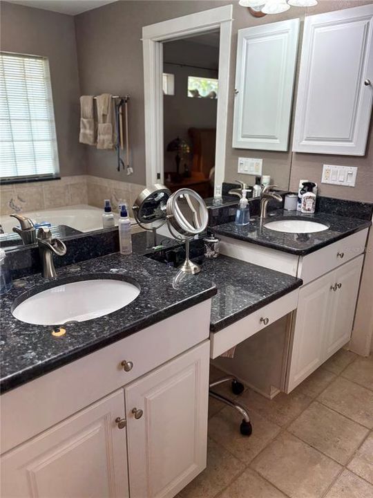 For Sale: $739,900 (3 beds, 2 baths, 2005 Square Feet)