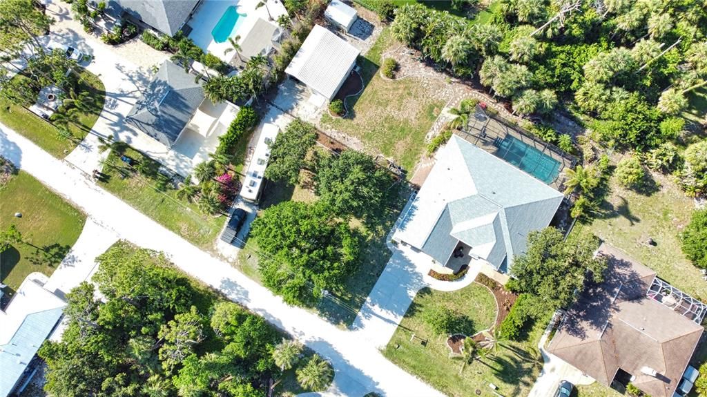 For Sale: $739,900 (3 beds, 2 baths, 2005 Square Feet)