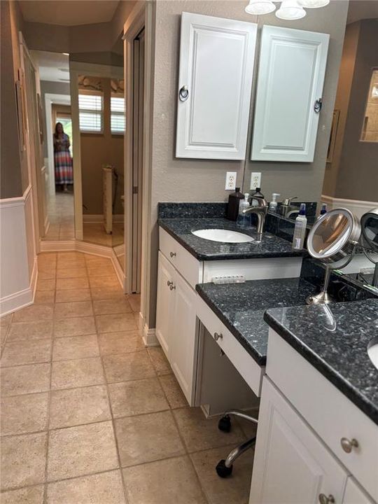 For Sale: $739,900 (3 beds, 2 baths, 2005 Square Feet)