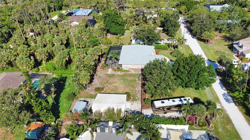 For Sale: $739,900 (3 beds, 2 baths, 2005 Square Feet)